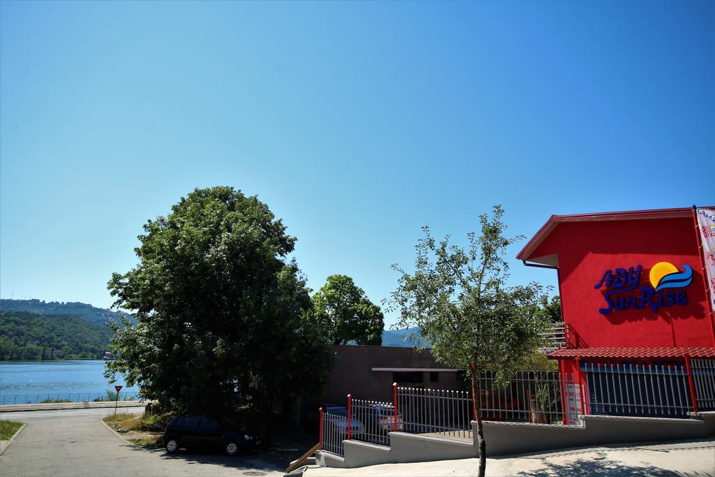 Aby Sunrise Hotel Orşova Exterior foto