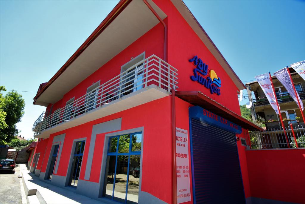 Aby Sunrise Hotel Orşova Exterior foto