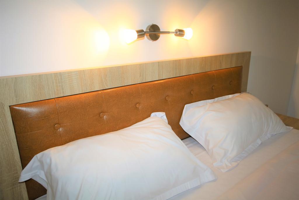 Aby Sunrise Hotel Orşova Exterior foto